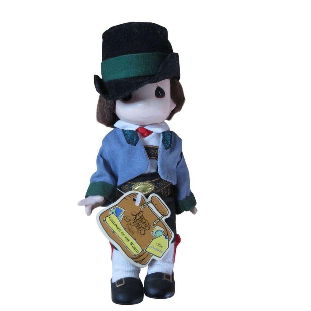 Precious Moments - Children of the World 9" Doll - Ollie Austria